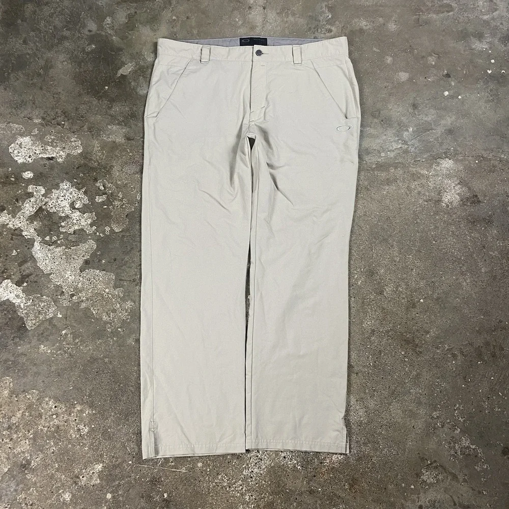 Vintage Oakley Technical Golf Pants Size 40x32 Beige Chino Active Sports Wear